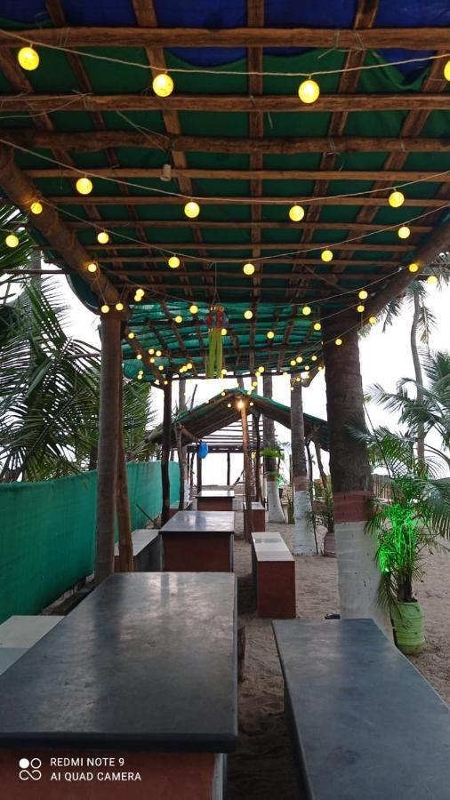 Anandi Villa Homestay Adhi Exterior photo